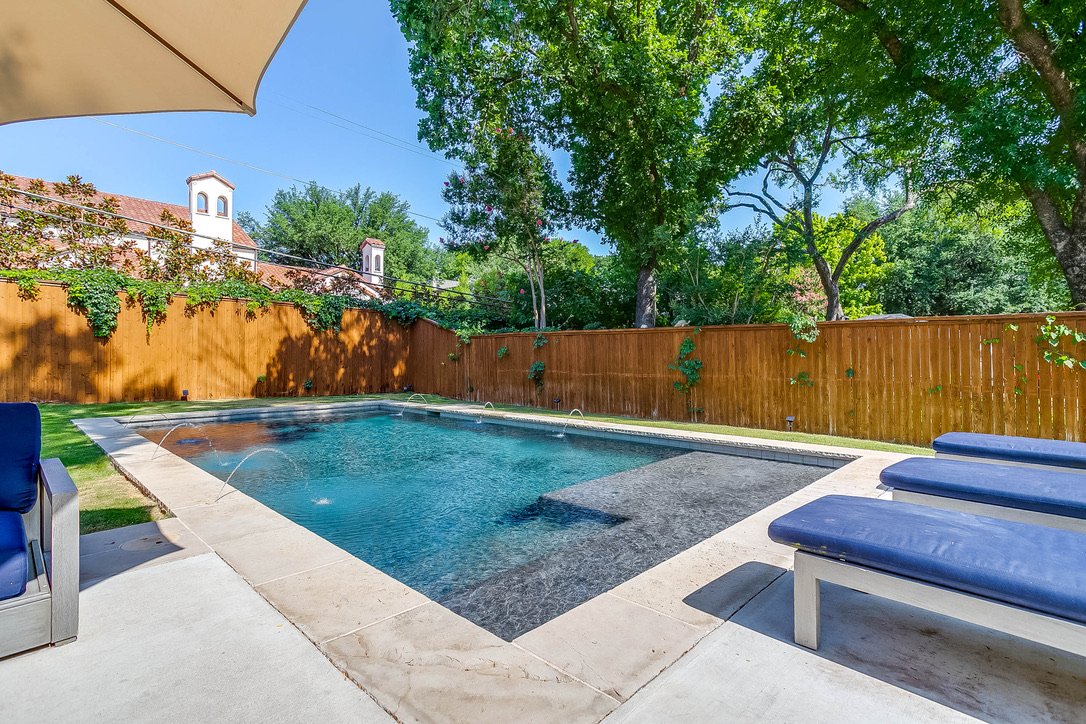 Montgomery Getaway — view 4